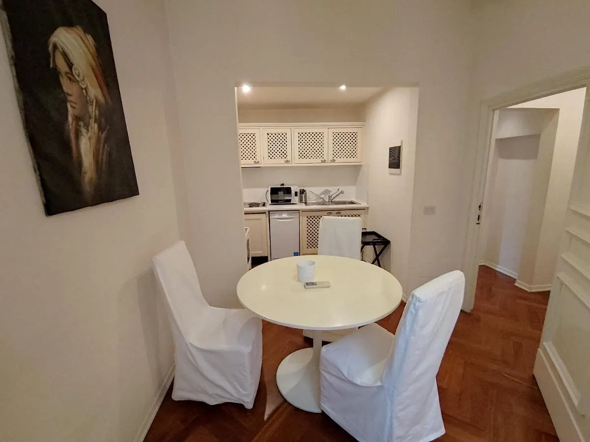Cashmere Apartment A Stone'S Throw From The Duomo Florence