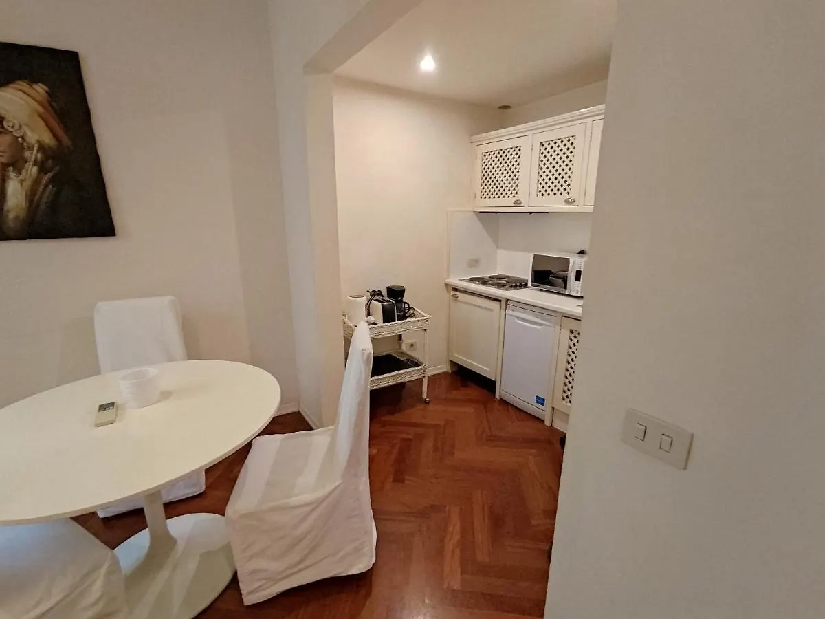 Cashmere Apartment A Stone'S Throw From The Duomo Florence